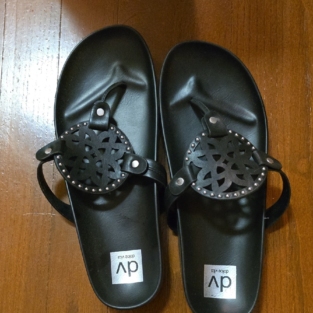 Dolce Vita Black Sandals